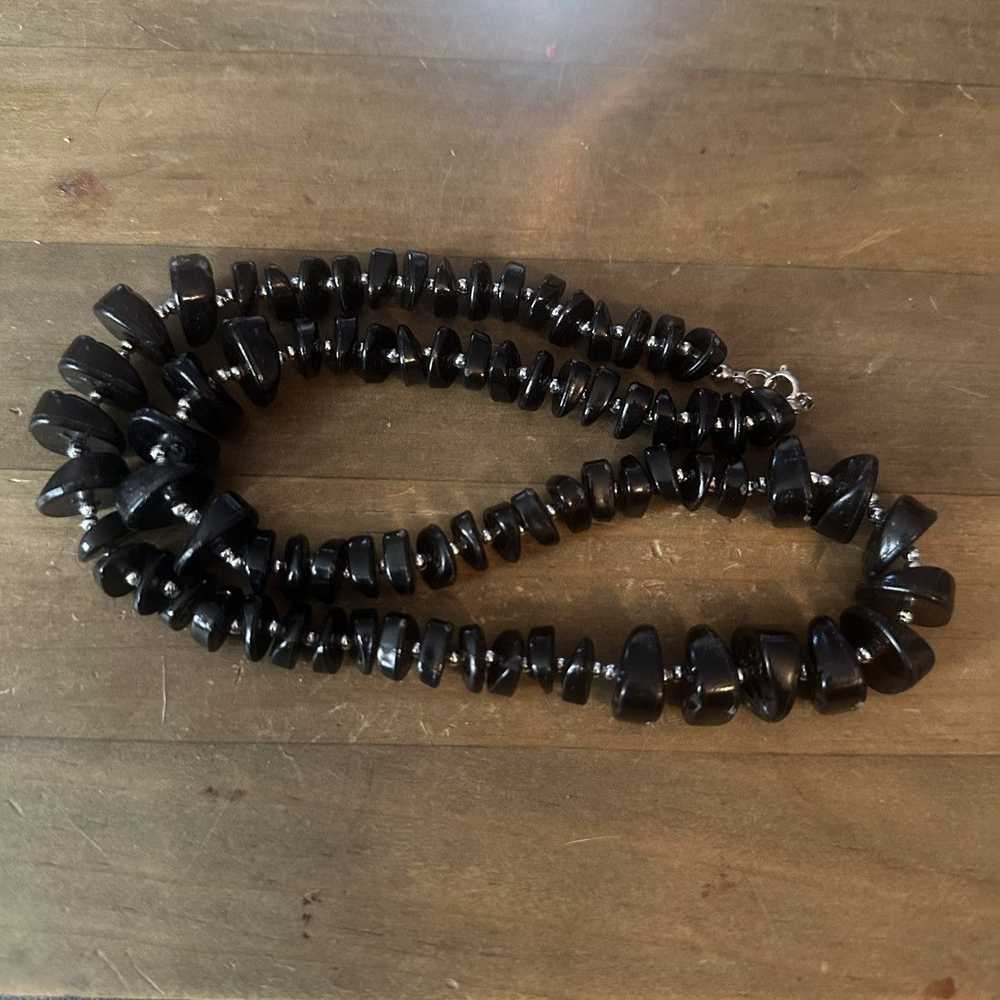 Vintage Vintage chunky black chip bead necklace - image 2