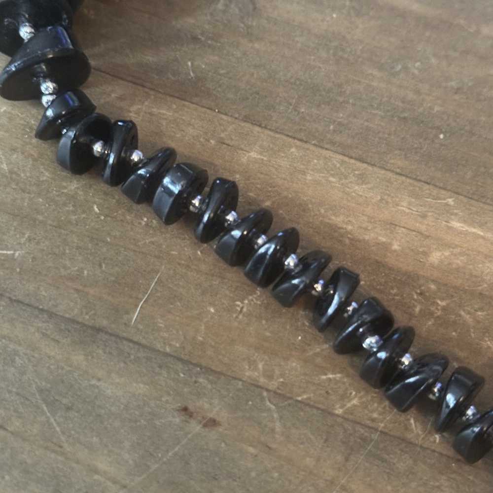 Vintage Vintage chunky black chip bead necklace - image 4