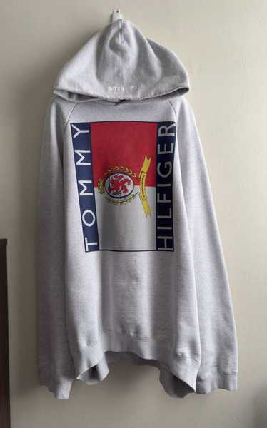 Tommy Hilfiger × Vetements Vetements/Tommy Hilfige