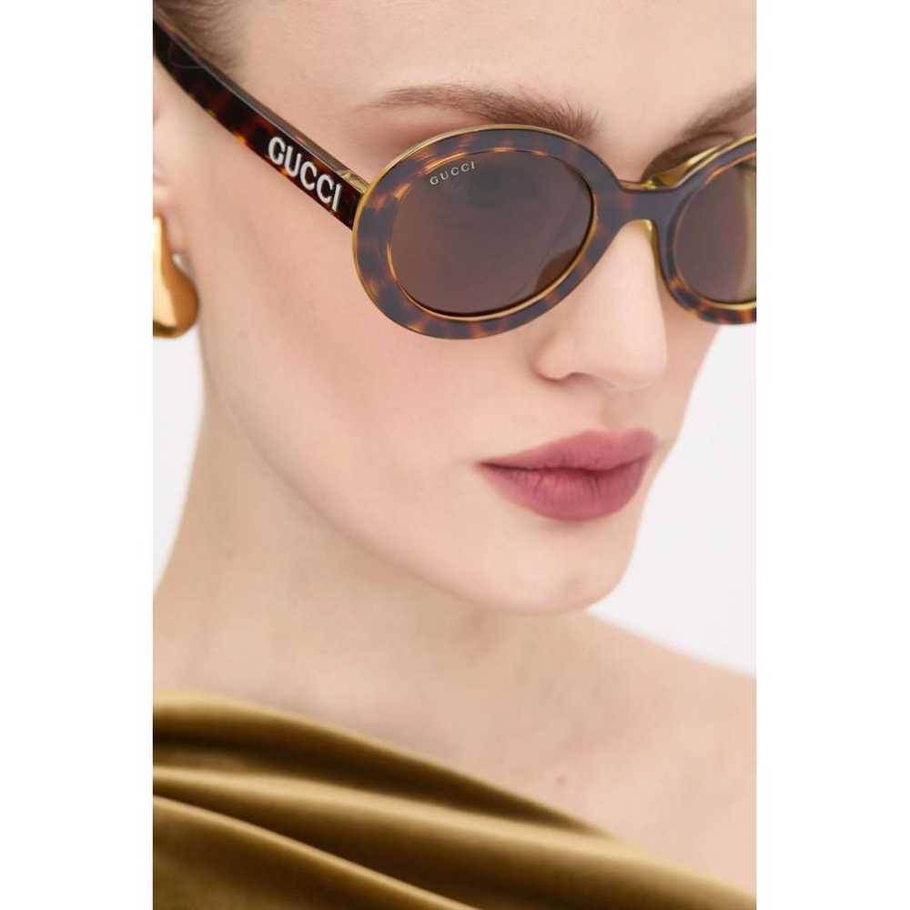 Gucci Oversized sunglasses - image 4