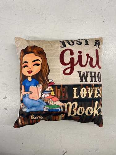 Designer Just a Girl Who Loves Books Decorative Pi