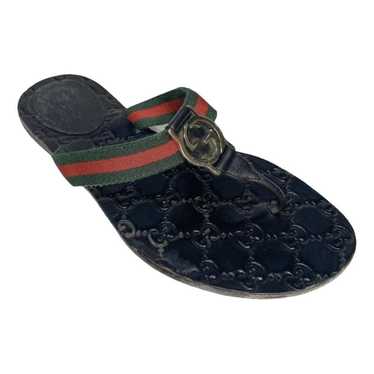 Gucci Double G leather sandal