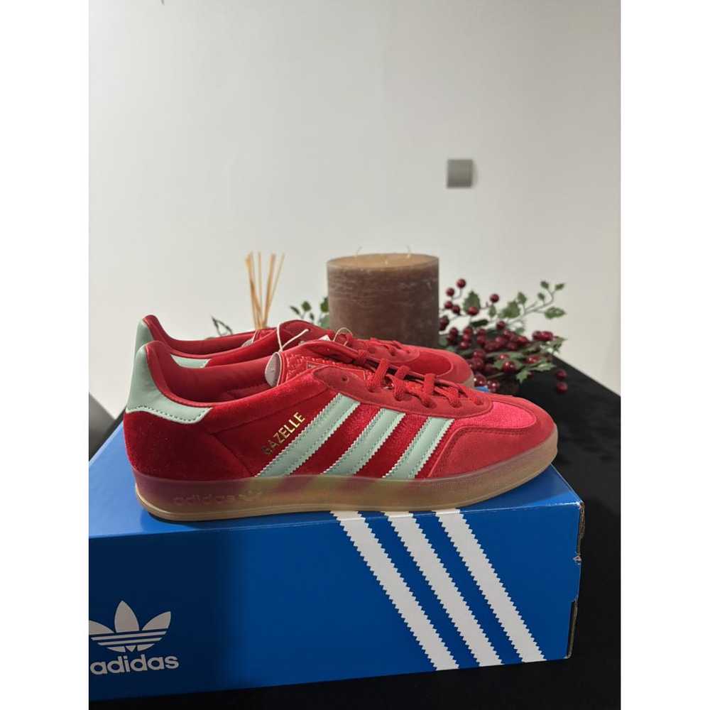 Adidas Gazelle velvet trainers - image 6