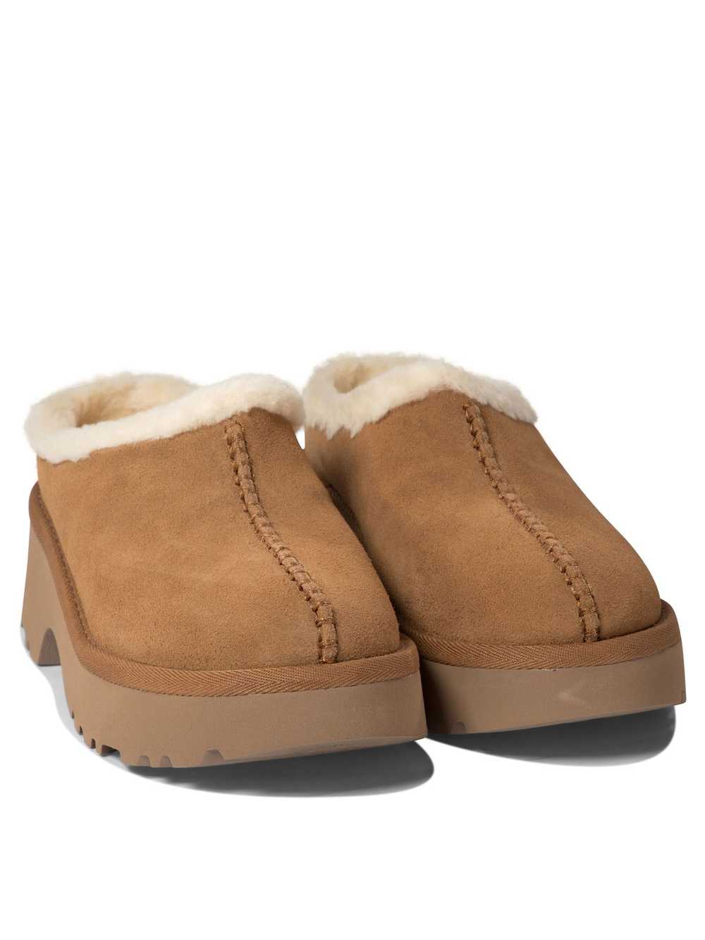 Ugg Ugg Loafers & Slippers Size US 10 - image 2