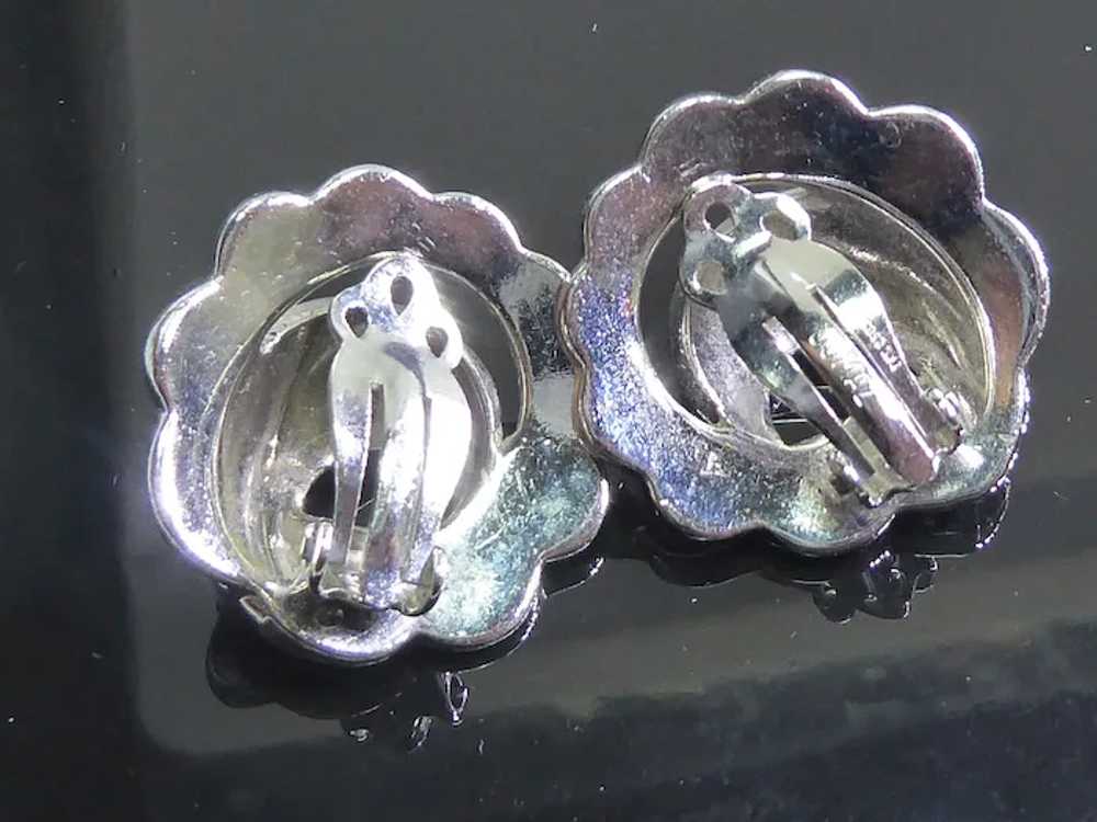 Beautiful Vintage Signed Jomaz Clip On Earrings R… - image 5