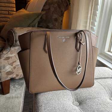 Brown Michael Kors Purse - Like New!