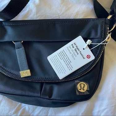 Lululemon All Night Festival Bag 2 L (Black/Gold … - image 1