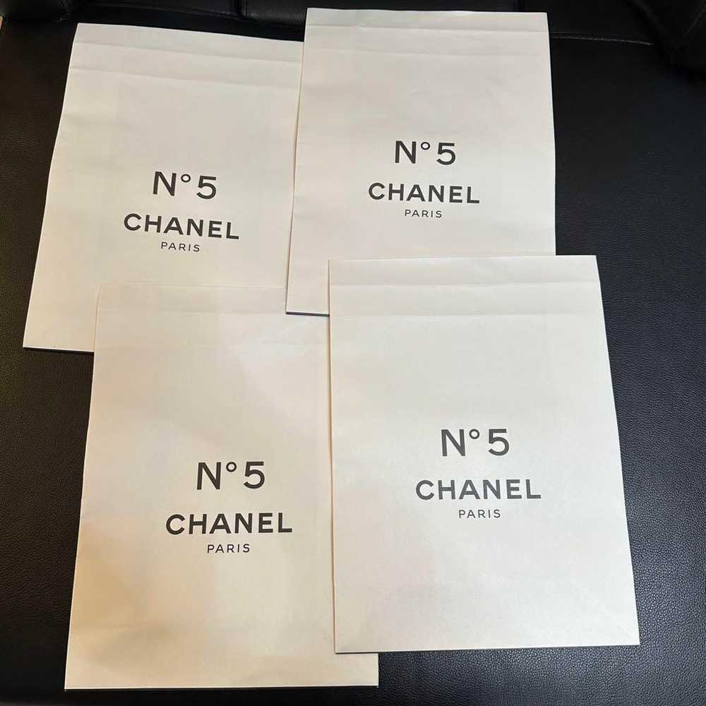 CHANEL N°5 100th Anniversary Novelty Bag Collecti… - image 3