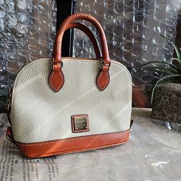 Dooney and Bourke mini pebbled leather purse