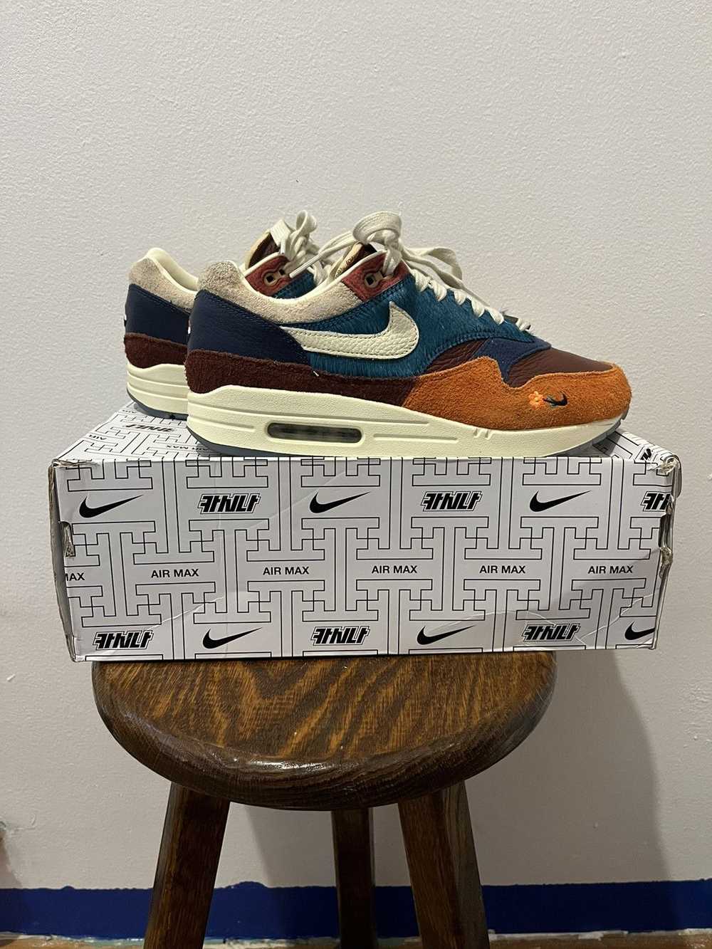 Nike × Rare Nike Air Max 1 - image 3