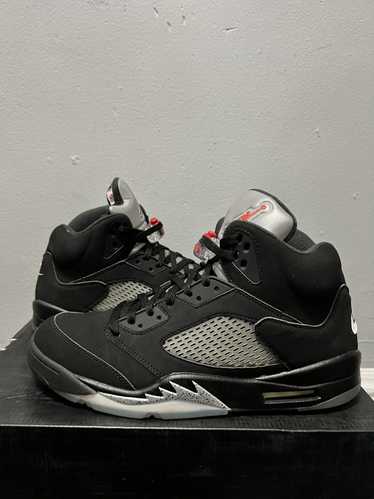 Jordan Brand × Nike Jordan 5 Black Metallic 2016