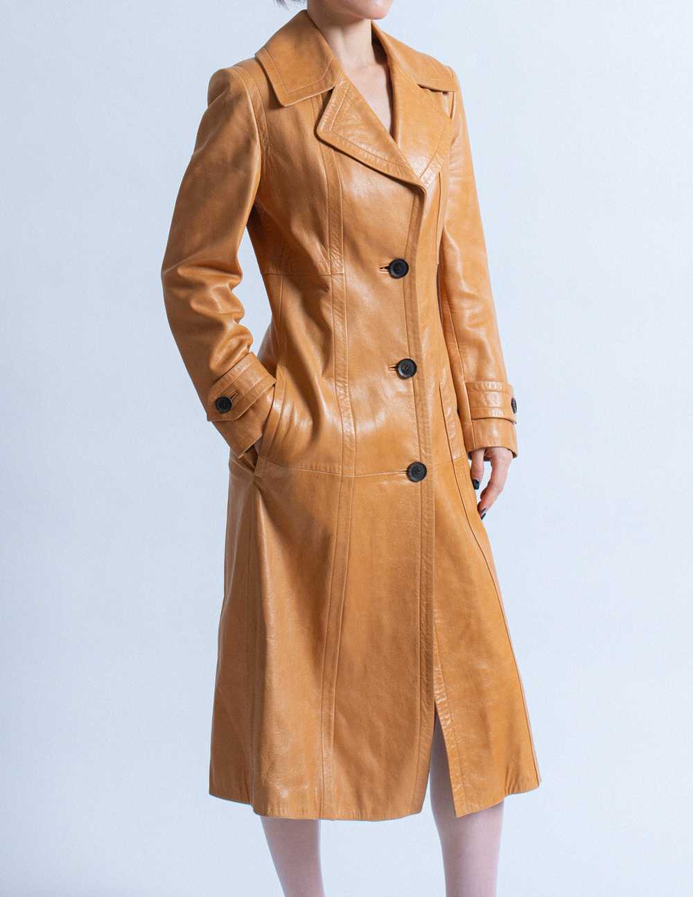 Loewe vintage caramel leather trench coat - image 6