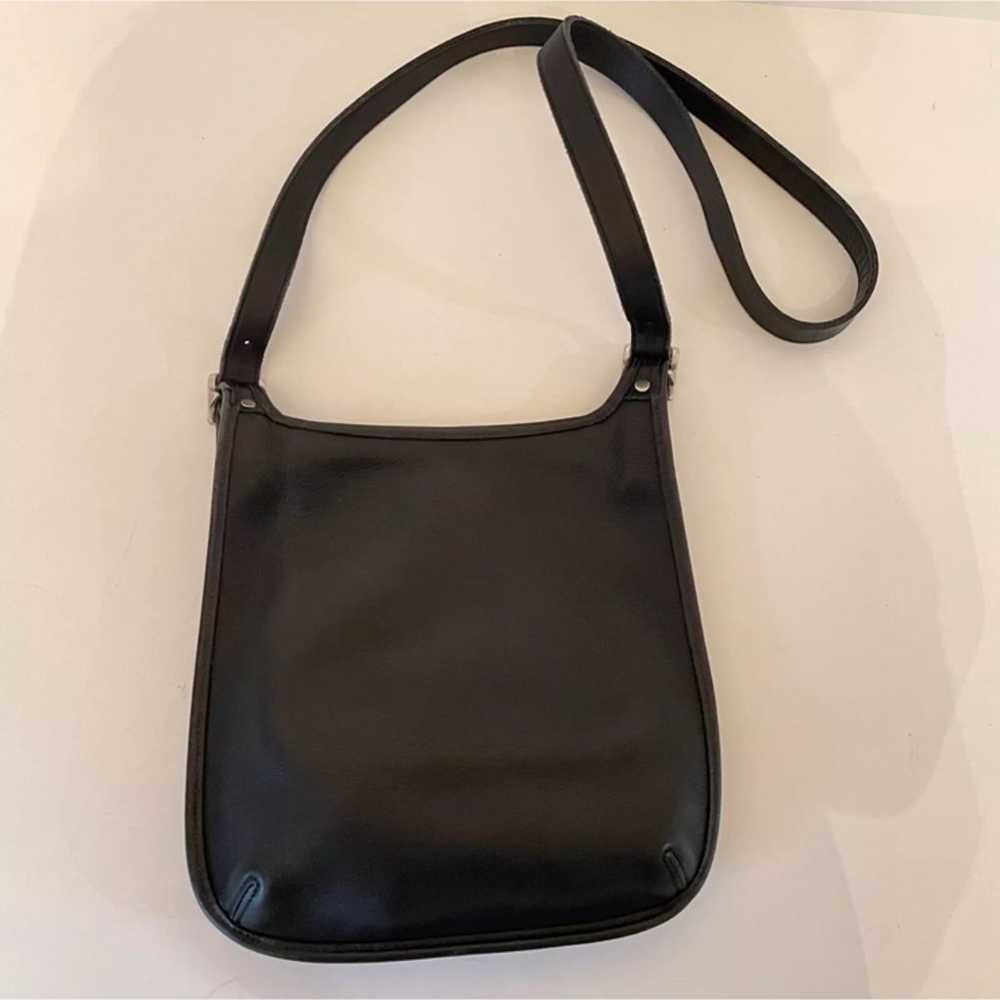 Vintage Coach black leather crossbody - image 2