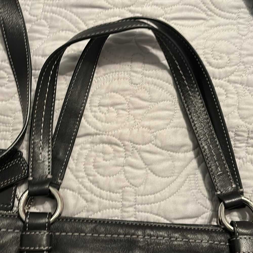 Coach black leather handbag with long strap style… - image 4