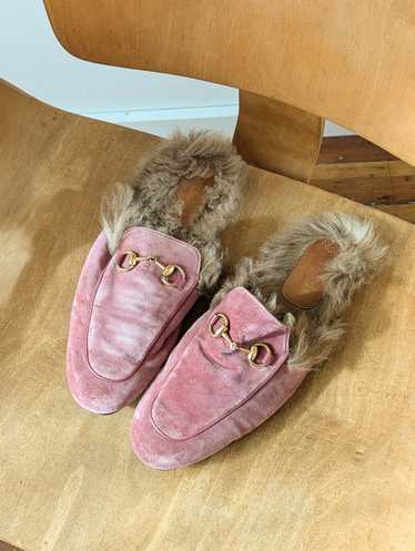 Gucci Pink Velvet Princetown Mules | 9