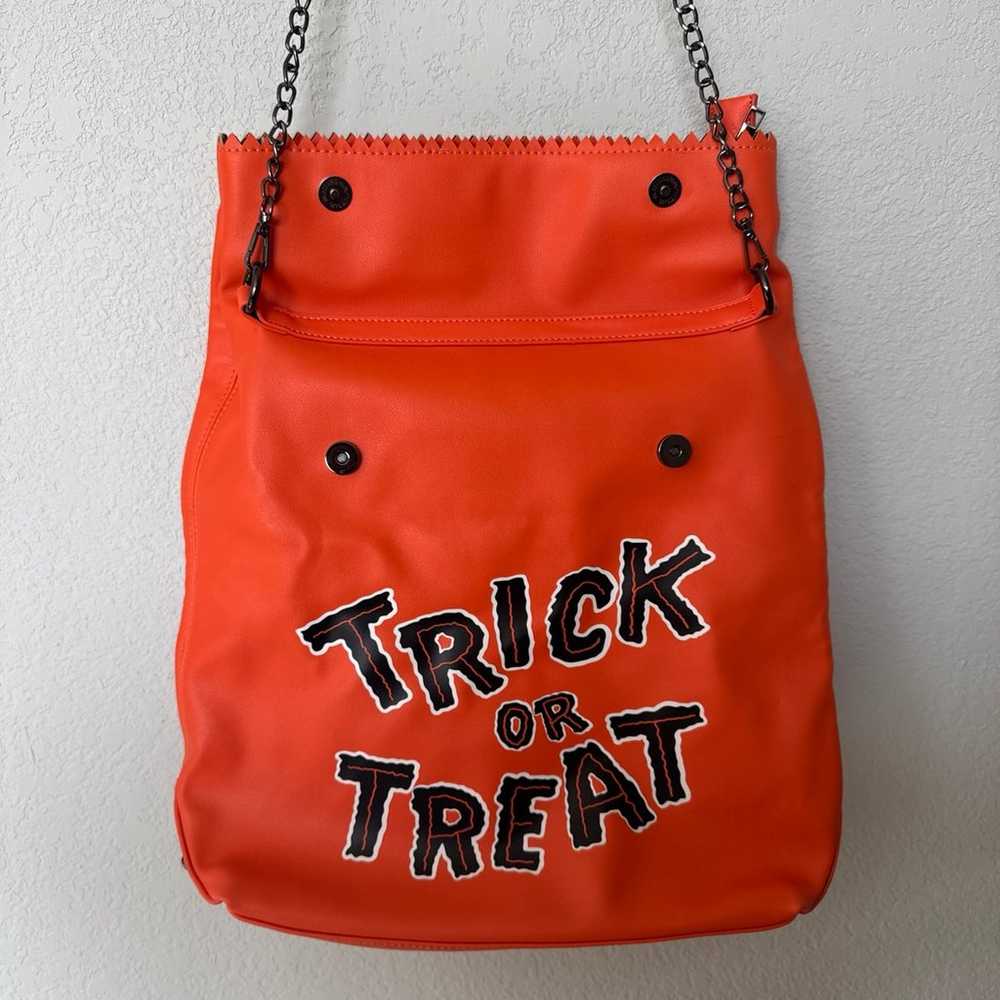 The Beheaded Trick or Treat Purse - image 3