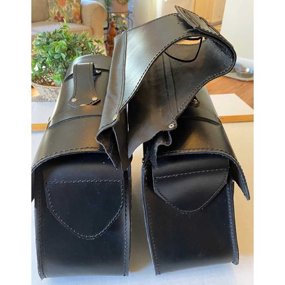 New Leather Motorcycle Saddle Bags by DONS CYCLEW… - image 3