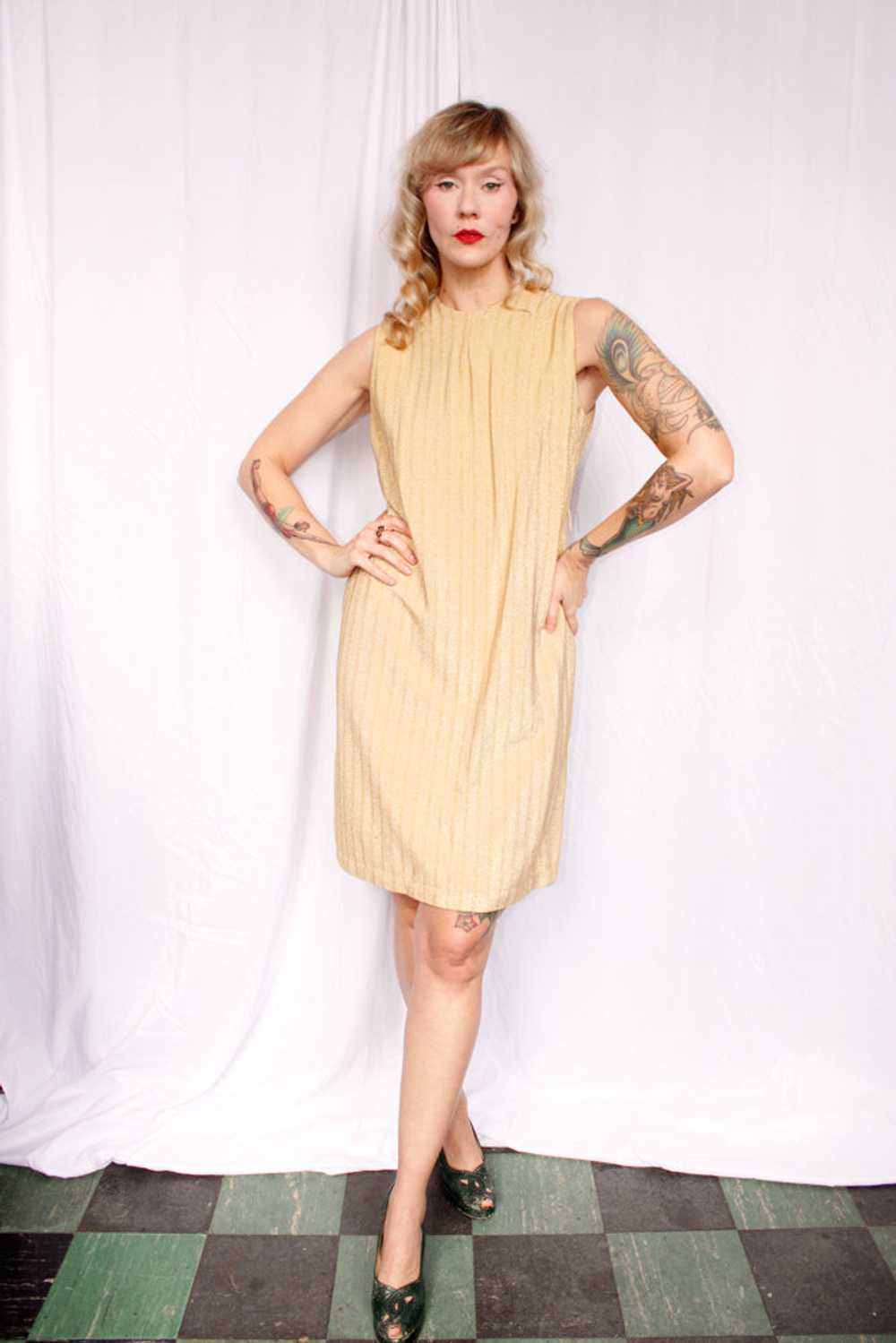 1960s Gold Lurex Shift Dress - M/L - image 6