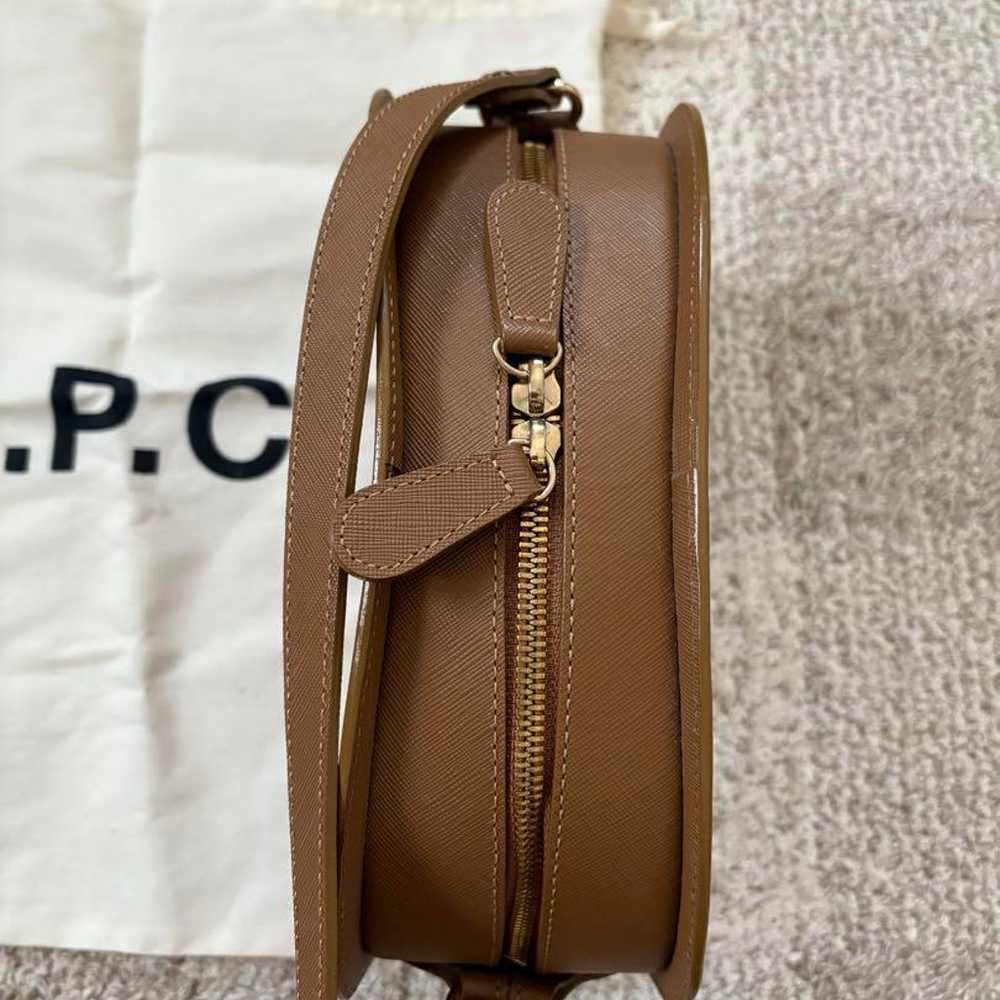 【Excellent condition】A.P.C. Half Moon Bag - image 3