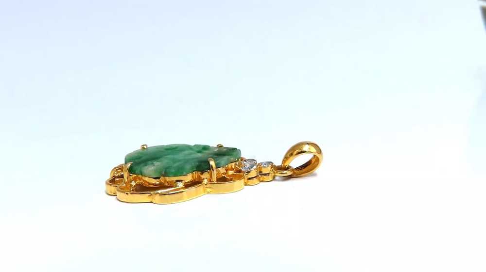 Natural Jade Carved Diamond Pendant 18kt - image 3