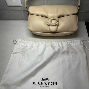 Coach - image 1