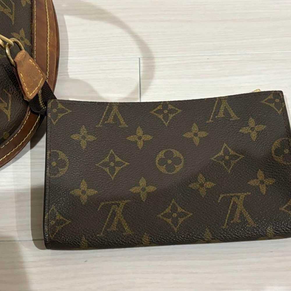 Louis Vuitton Bucket Bag - image 10