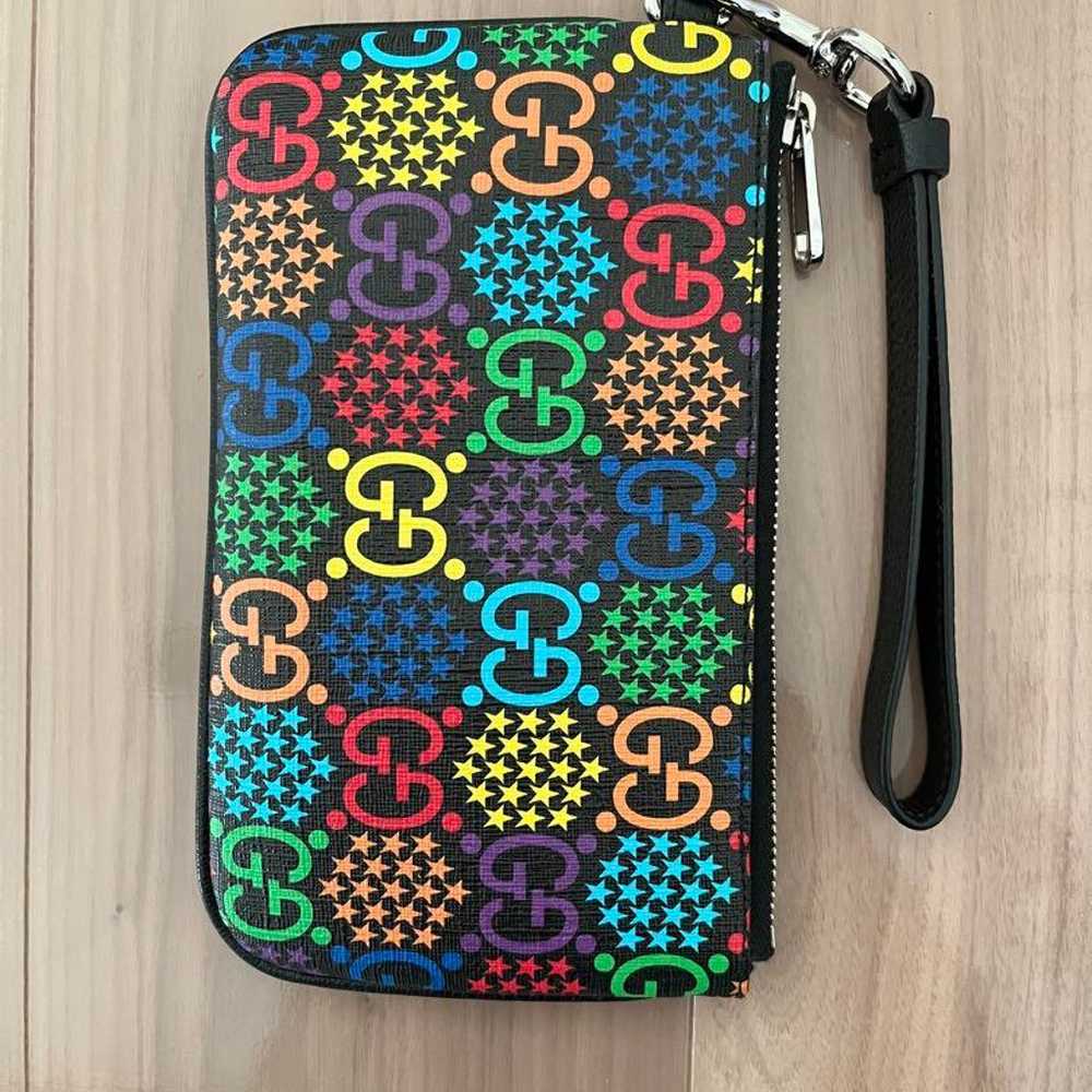 GUCCI Psychedelic Pouch k2554 - image 1