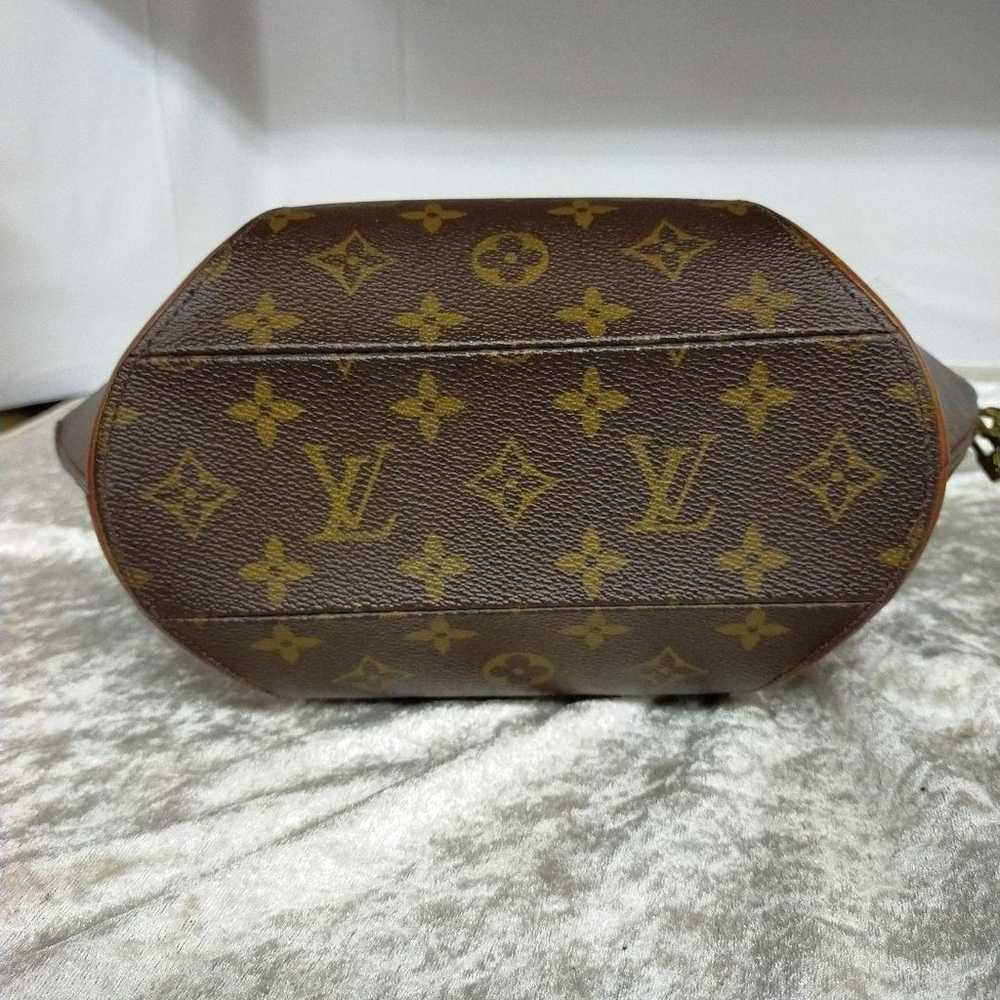 MA46 LOUIS VUITTON Louis Vuitton Ellipse Handbag - image 10