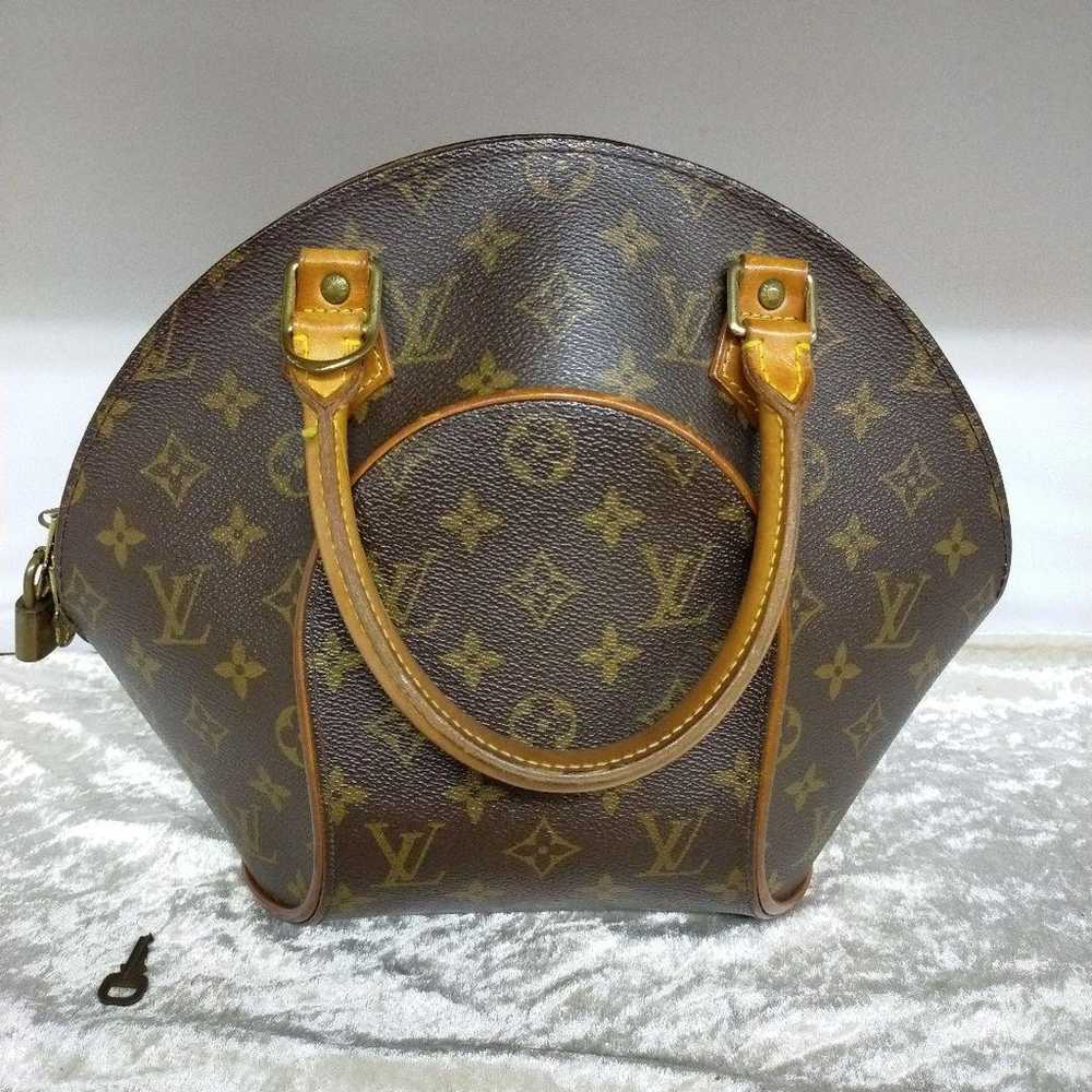 MA46 LOUIS VUITTON Louis Vuitton Ellipse Handbag - image 1