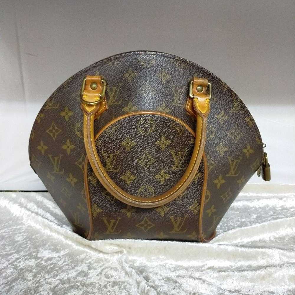 MA46 LOUIS VUITTON Louis Vuitton Ellipse Handbag - image 4