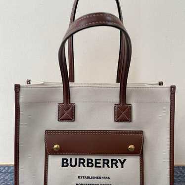 Burberry Small Freya Tote