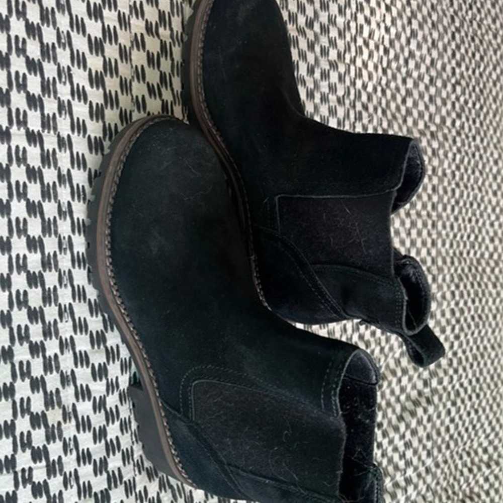 Crown Vintage Karina Chelsea Boot - image 3