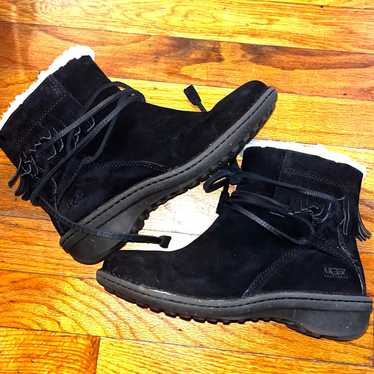 Ugg Gaviota Ankle Boots