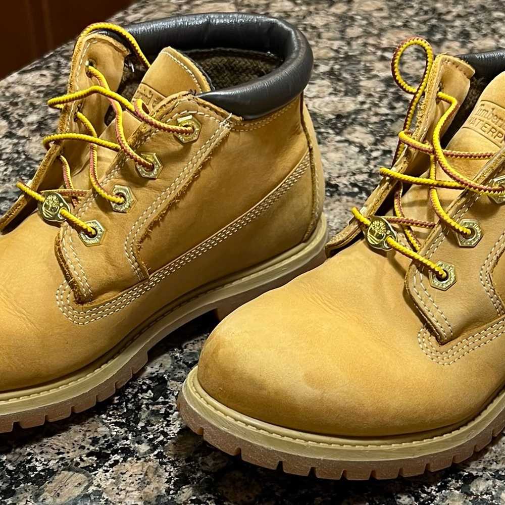 Women’s Timberland Nellie Waterproof Boots Size 7… - image 3