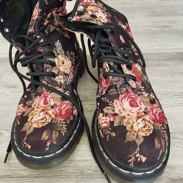 Dr Martens floral canvas boots size 7