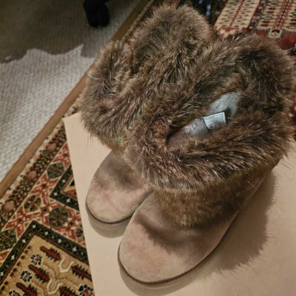 UGG boots - image 3