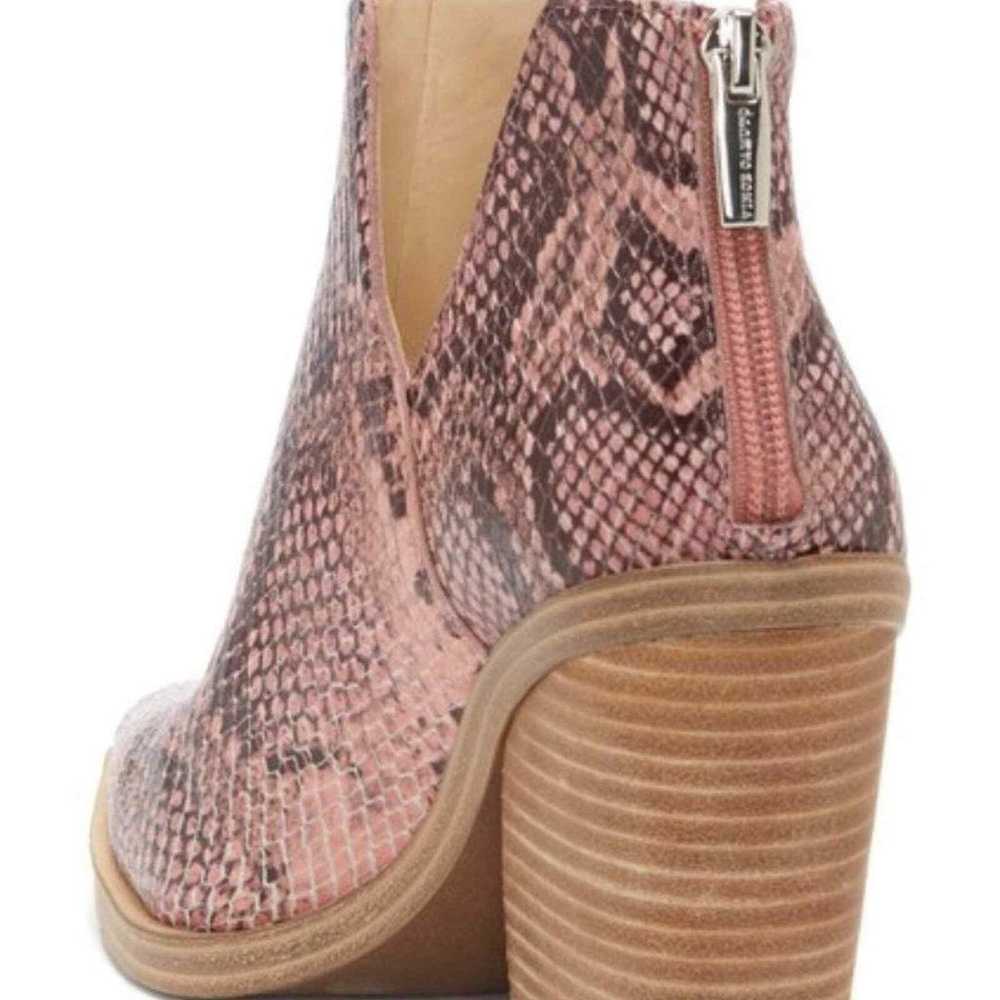 New Vince Camuto Pink Gigietta Snip-toe Embossed … - image 4