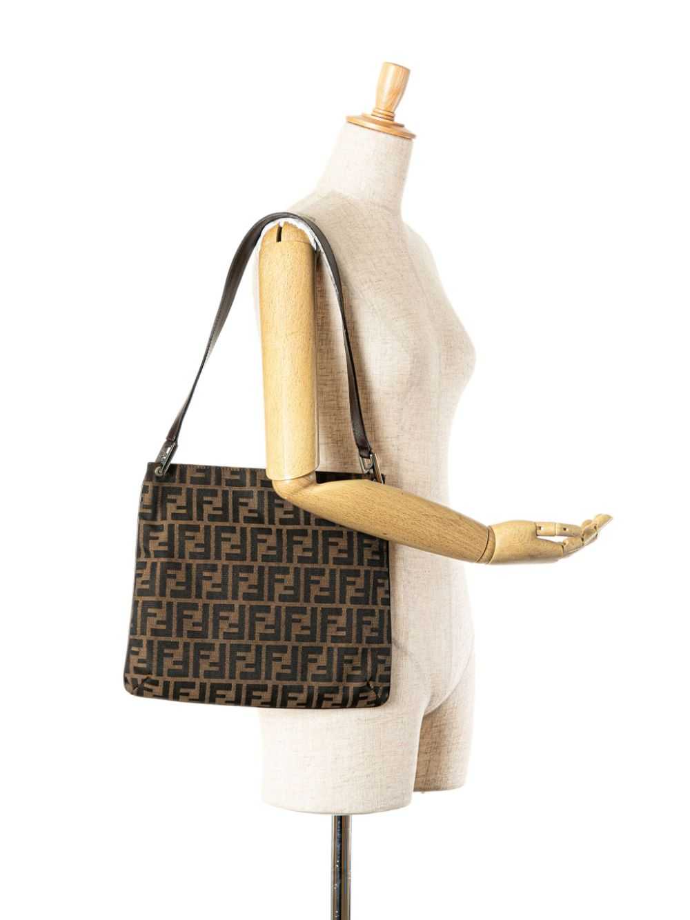 Fendi Pre-Owned 2000-2010 Zucca Canvas shoulder b… - image 2