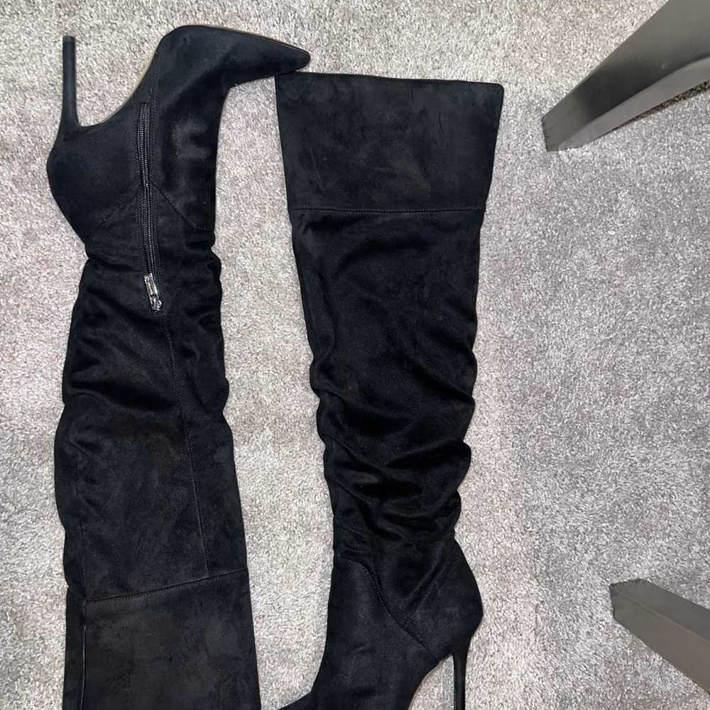 Knee high suede boots - image 3