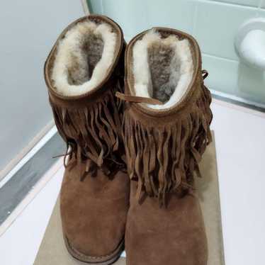 Koolabra Fringe-Trimmed Brown Sheepskin Boots - image 1