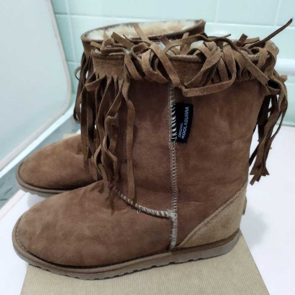 Koolabra Fringe-Trimmed Brown Sheepskin Boots - image 2