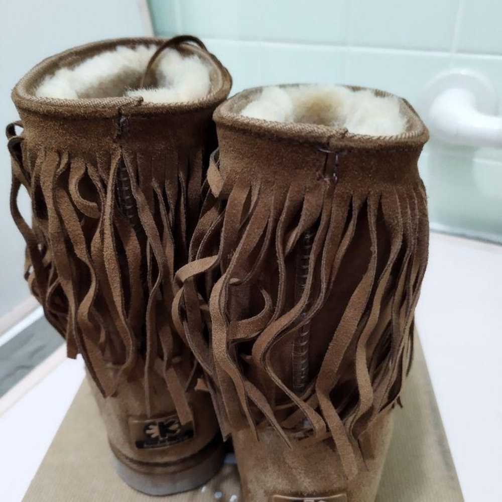 Koolabra Fringe-Trimmed Brown Sheepskin Boots - image 3