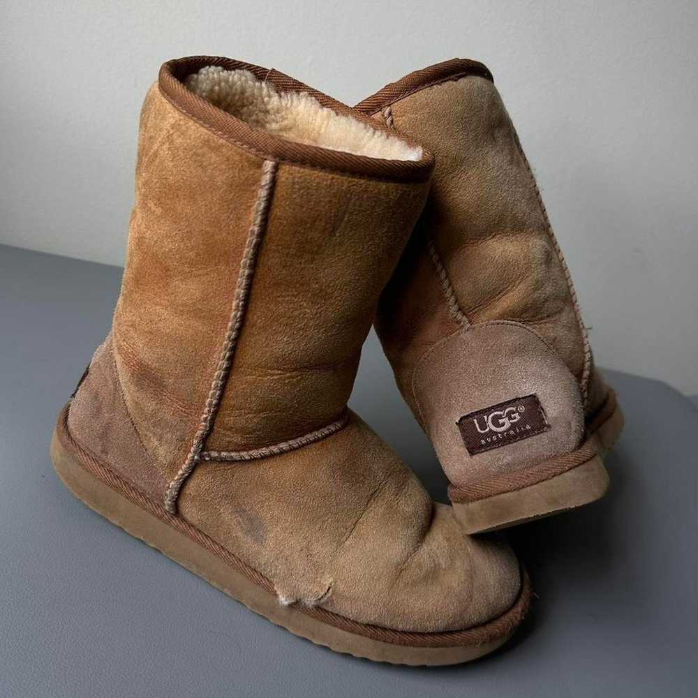 2000s UGG Classics Chestnut Winter Fur Lined Boots - image 1