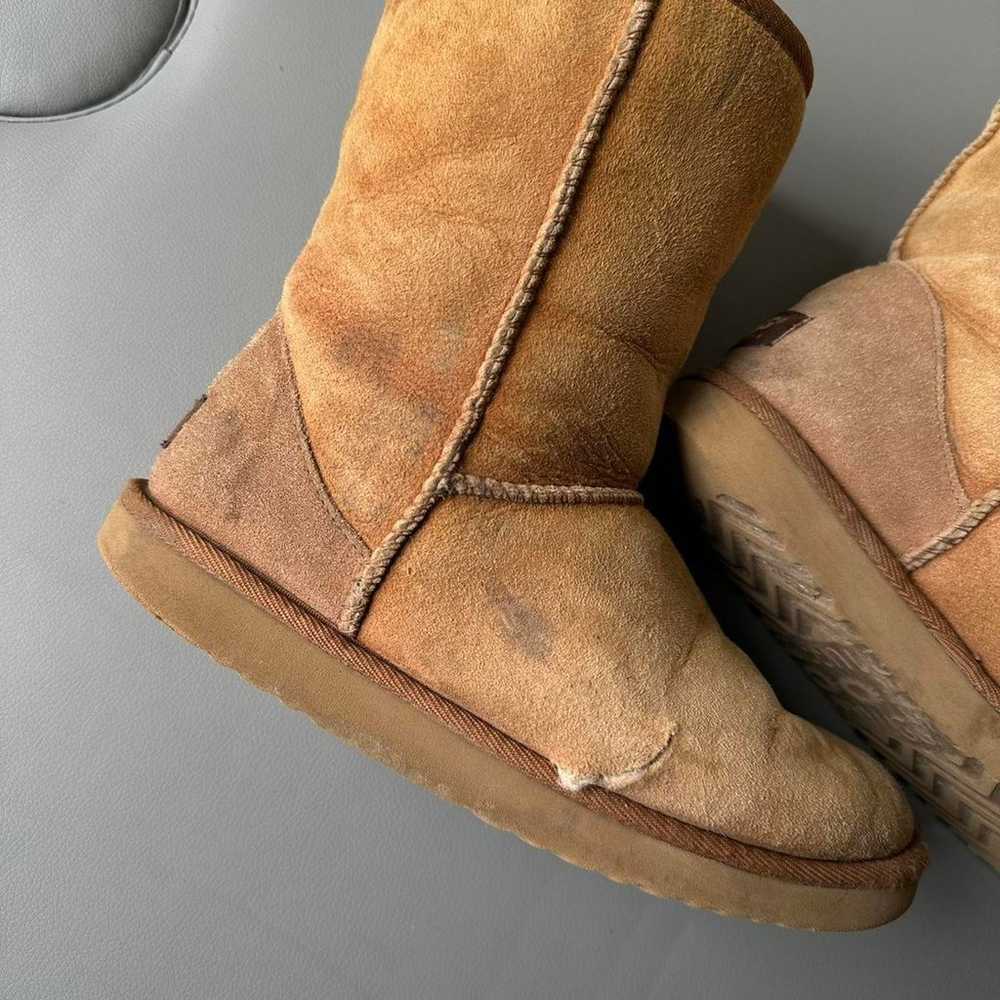 2000s UGG Classics Chestnut Winter Fur Lined Boots - image 4