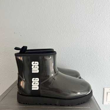 UGG classic clear mini boot