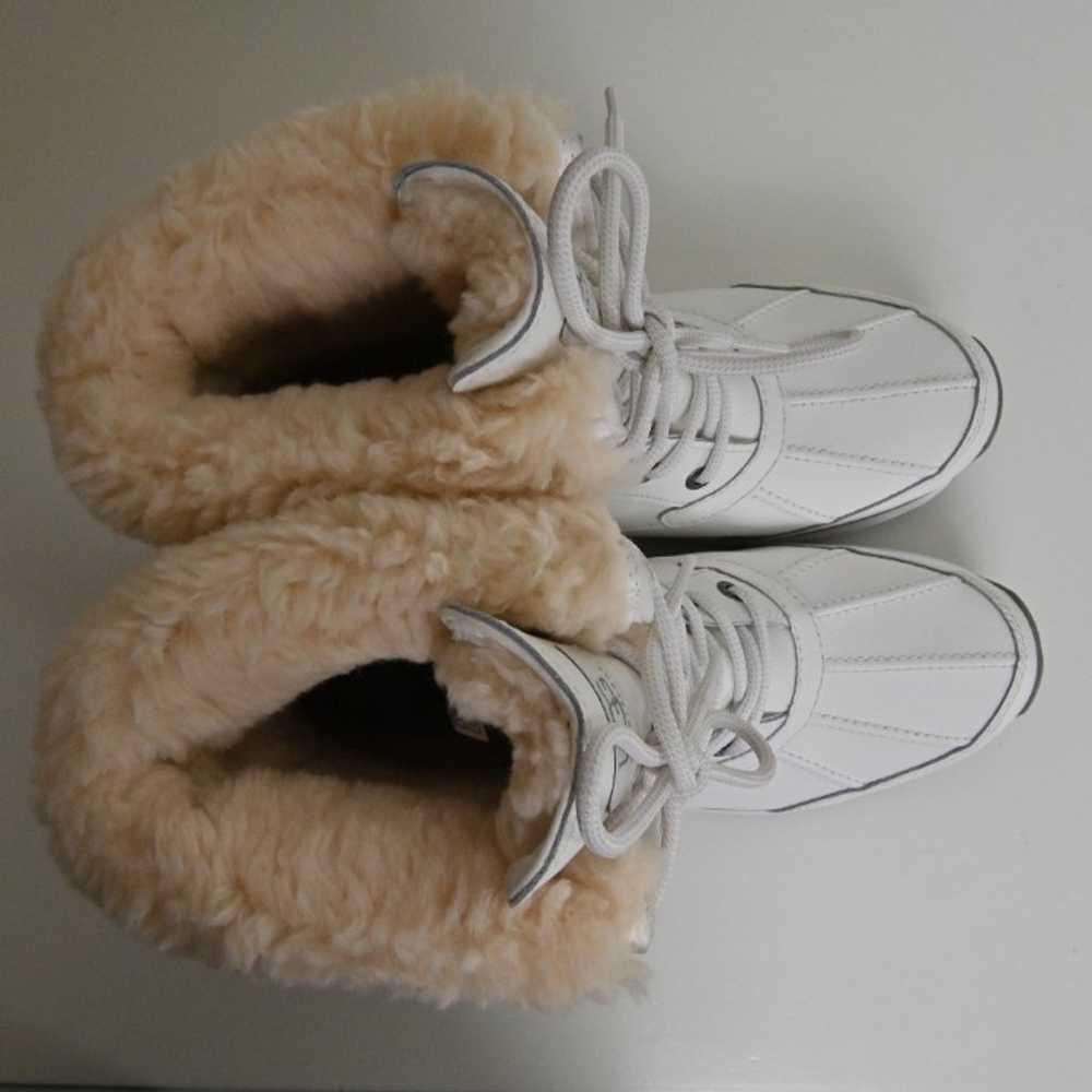 NWOT UGG Adirondack III Leather Waterproof Fur Wh… - image 7