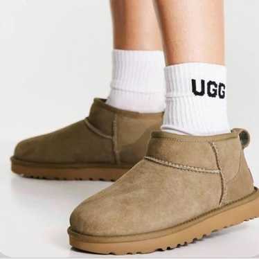 UGG