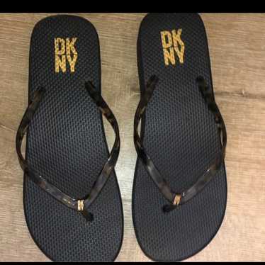 DKNY Platform Sandals Women 9