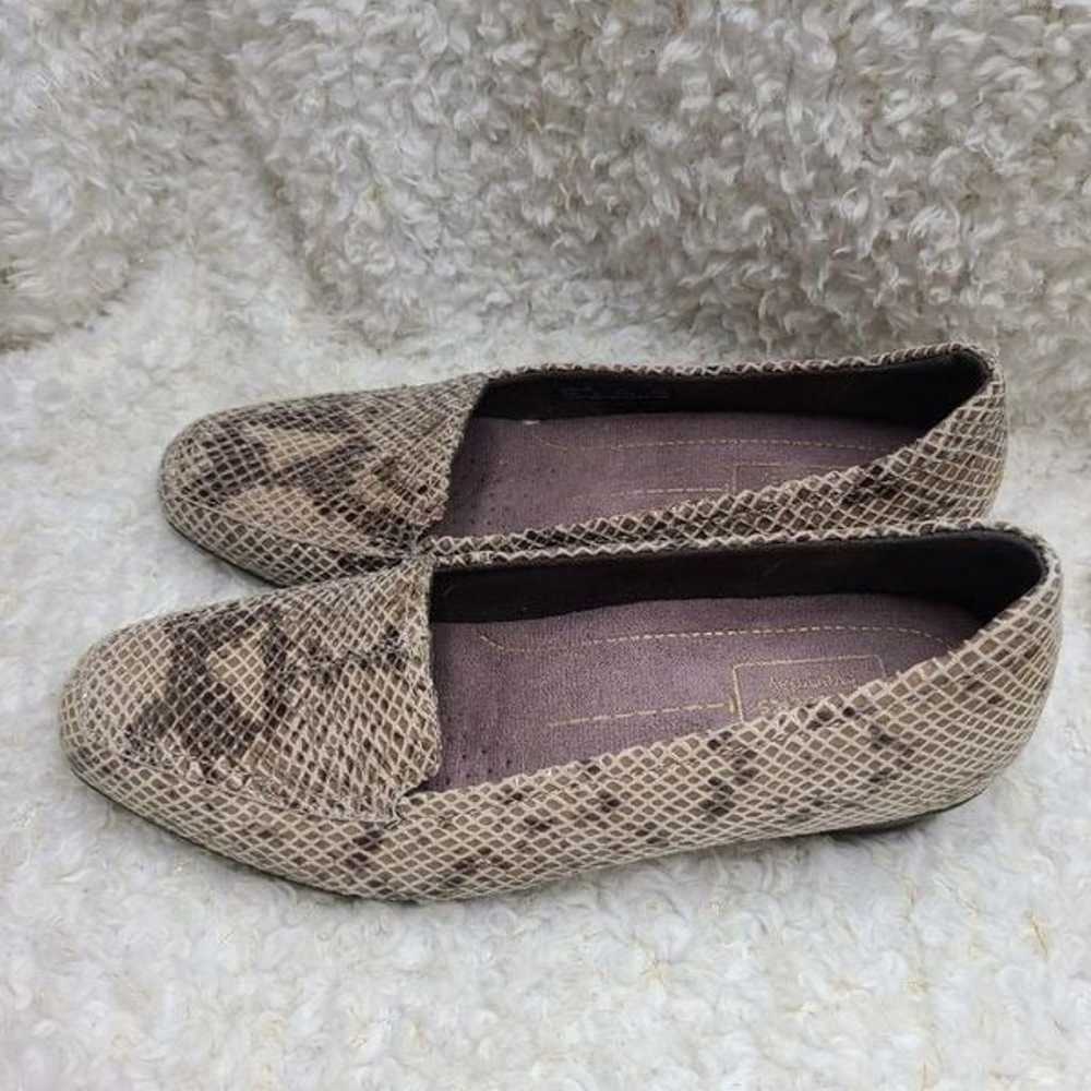 Clarks Active Air Everyday Comfort Snakeskin Loaf… - image 3