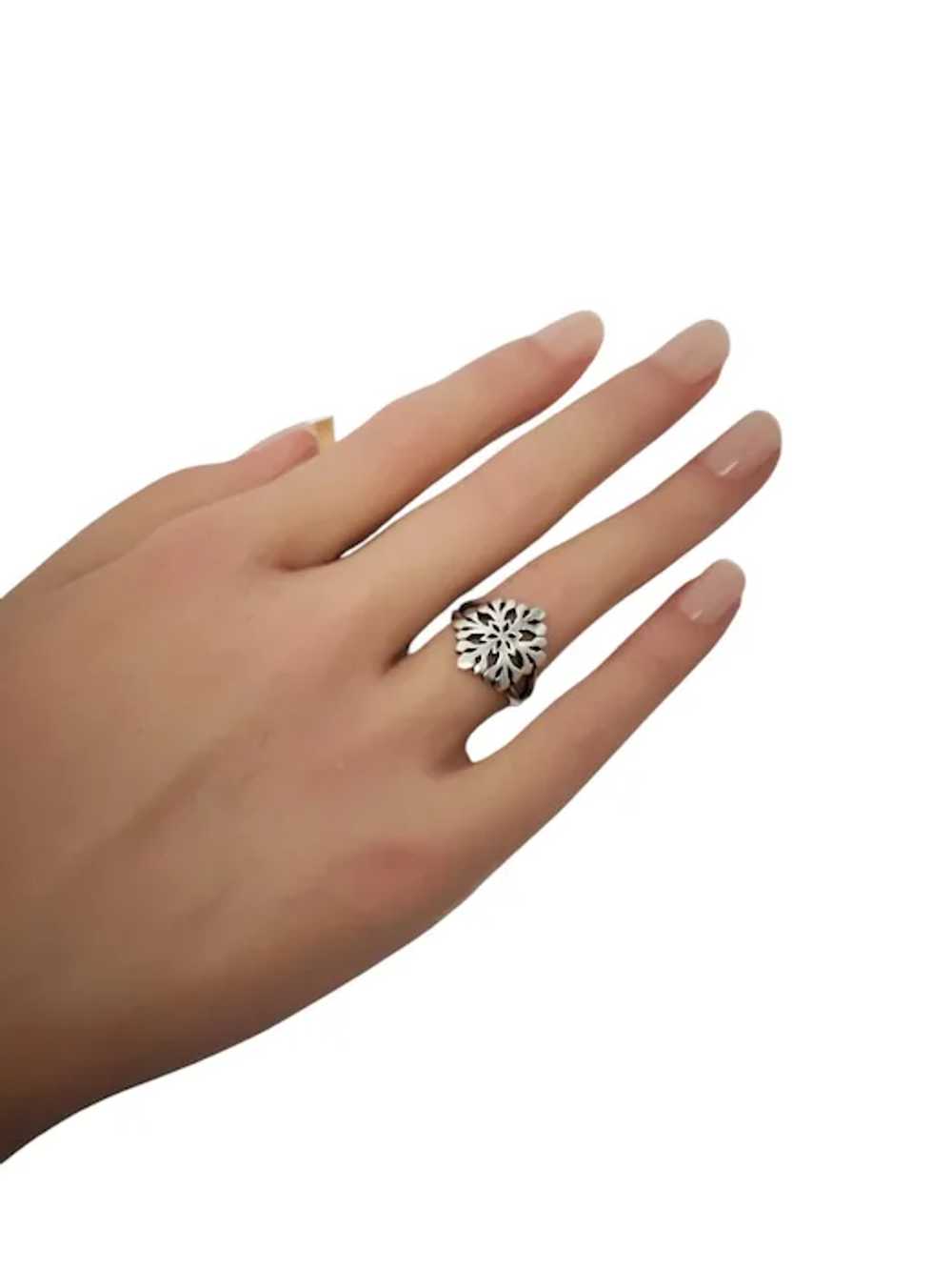 James Avery Sterling Silver Snowflake Ring Size 4… - image 4